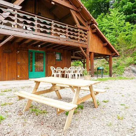 Lovely Holiday In Sur Moselle With Garden